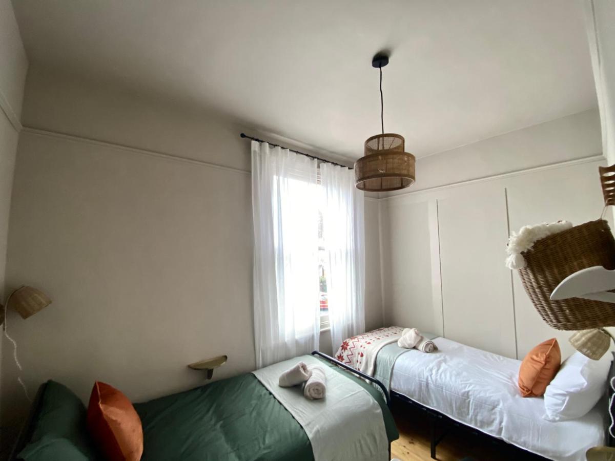 Stylish Apt London Excel Olympic Close To Station Londres Exterior foto